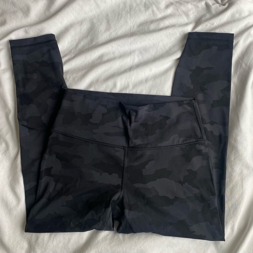 Lululemon Wunder Under High-Rise Leggings 25", Size 10